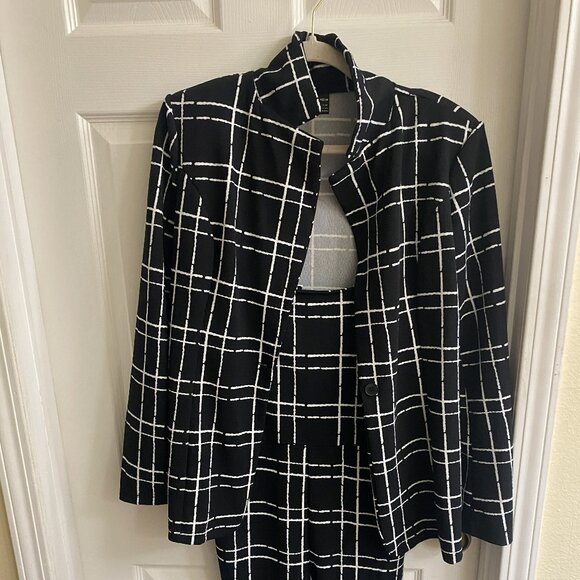 Shein 3-Piece Black & White Checkered Pantsuit – Women’s Modern Power Look - Picture 7 of 13